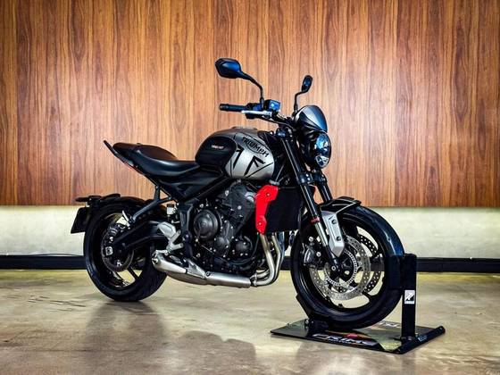 TRIUMPH TRIDENT 660 TRIUMPH TRIDENT 660